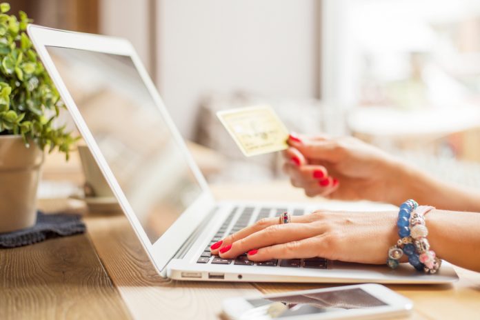 Consideran las compras en exceso como enfermedad mental compras