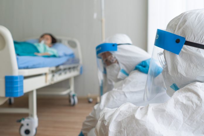 Morir en la era de COVID médico