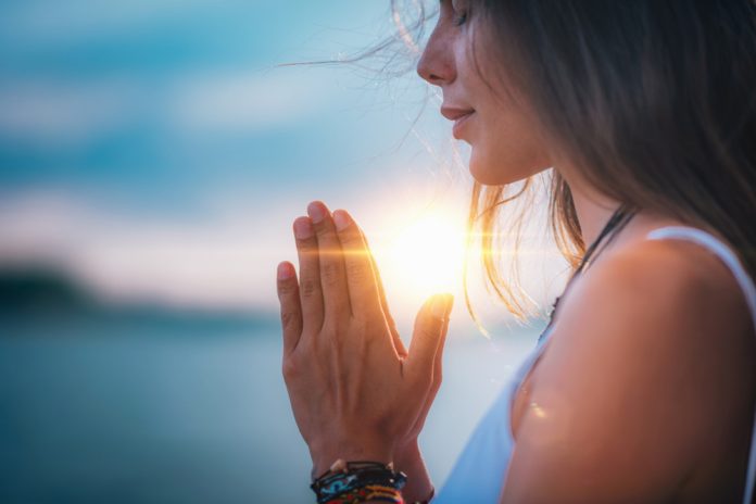 ¿La psicología y la religión son compatibles? religion