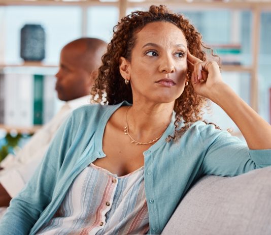 Señales silenciosas de insatisfacción en una relación de pareja insatisfacción