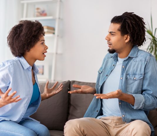 ¿Qué es el nagging y cómo afecta las relaciones de pareja? nagging