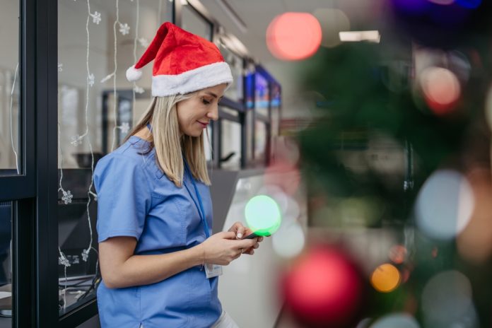 Médicos residentes: los superhéroes sin capa de la Navidad