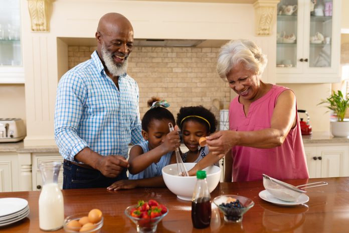 Múltiples los beneficios de las relaciones intergeneracionales intergeneracional